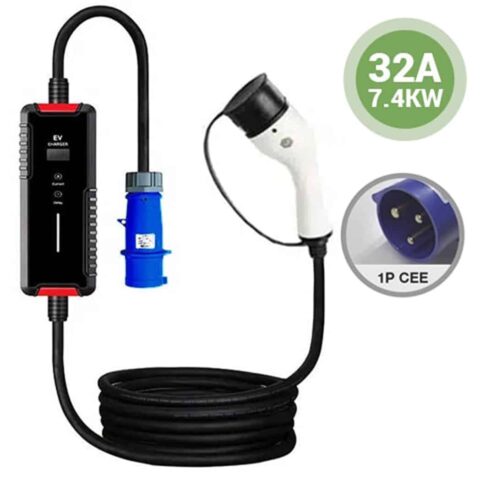 Photo of a 1 Phase 32A CEE charger that charges a Type 2 socket EV